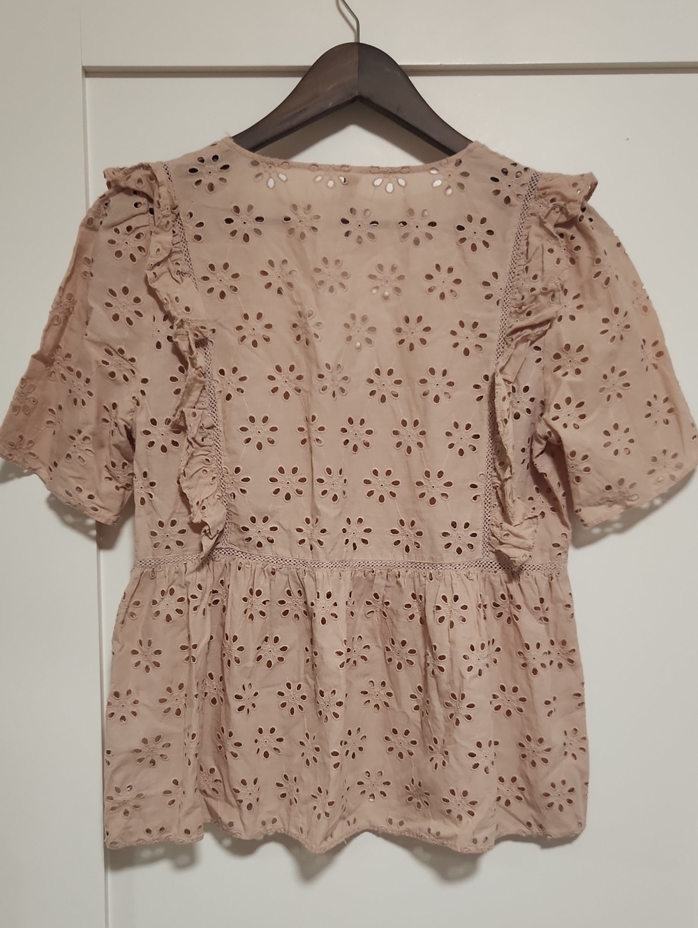 Zara Trf Eyelet Ruffle Top - Picture 9 of 9